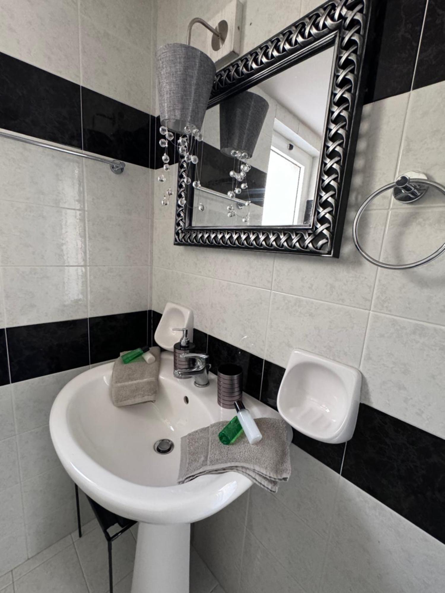 Golden View Apartment Agia Pelagia  Bagian luar foto