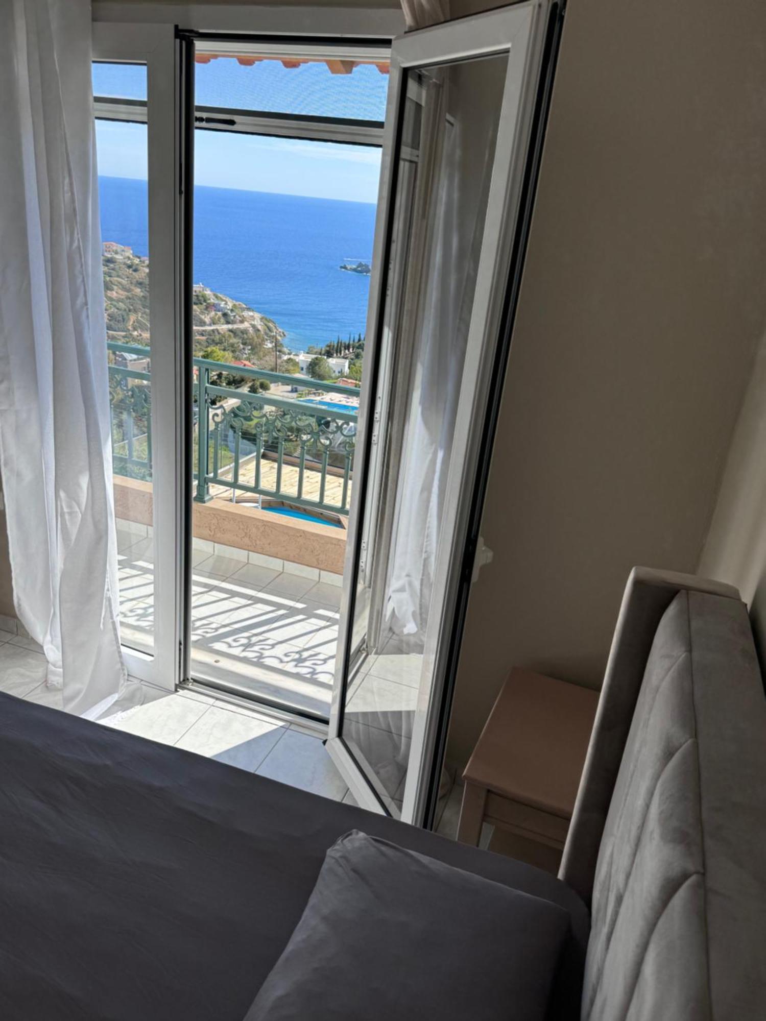 Golden View Apartment Agia Pelagia  Bagian luar foto