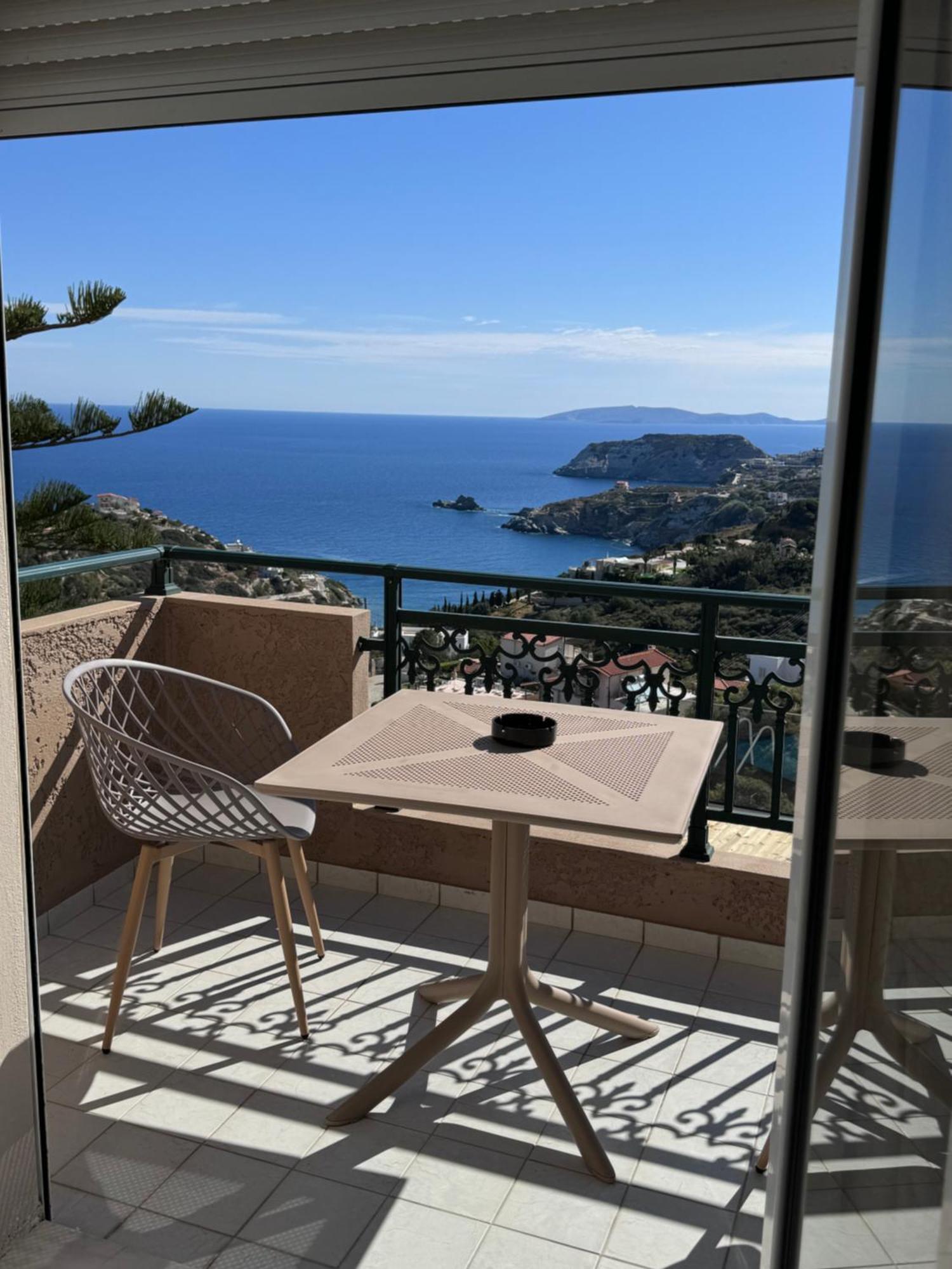 Golden View Apartment Agia Pelagia  Bagian luar foto